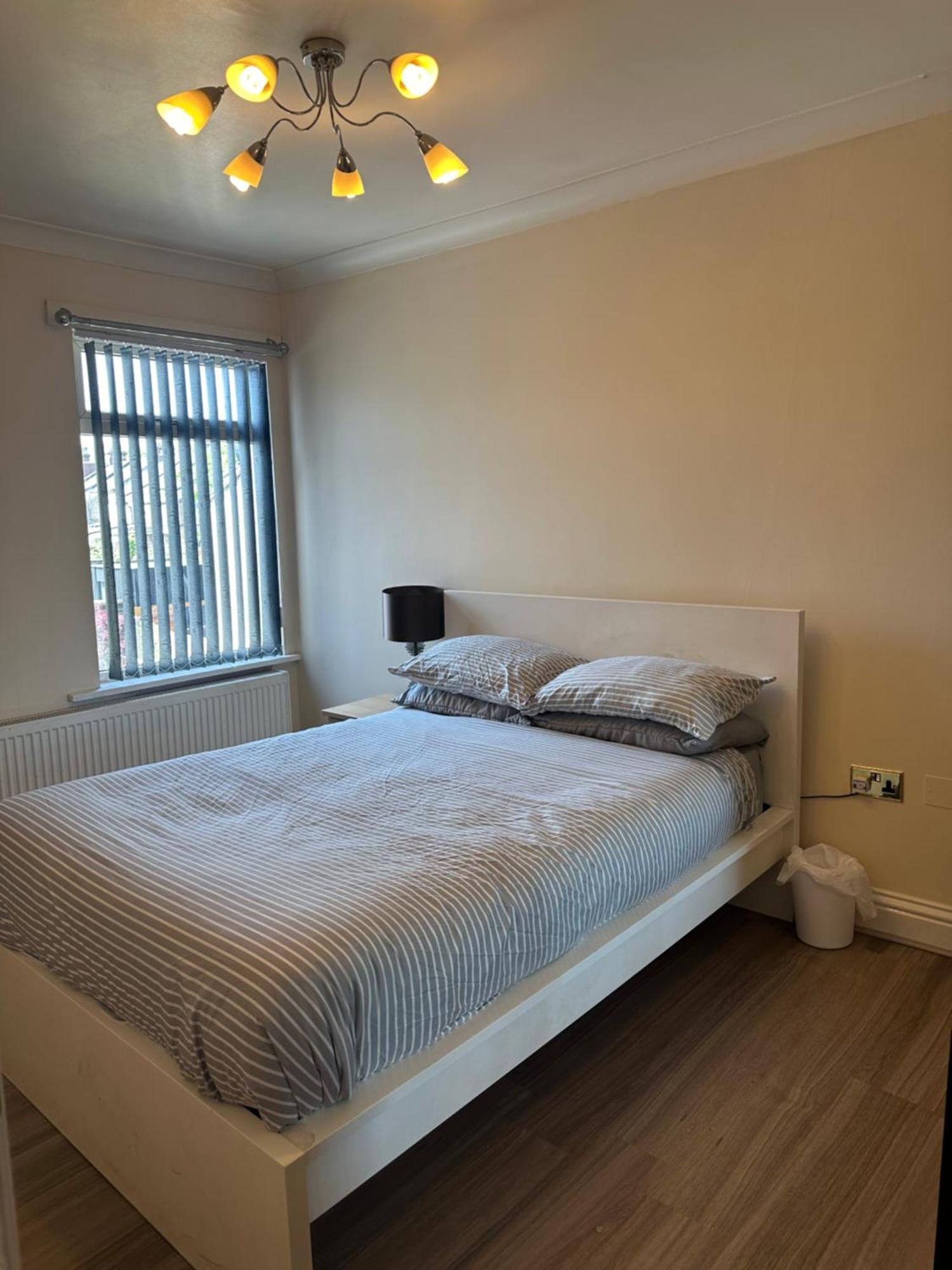 Leavesden Residence - Central - Cosy - Harry Potter วัตฟอร์ด ภายนอก รูปภาพ
