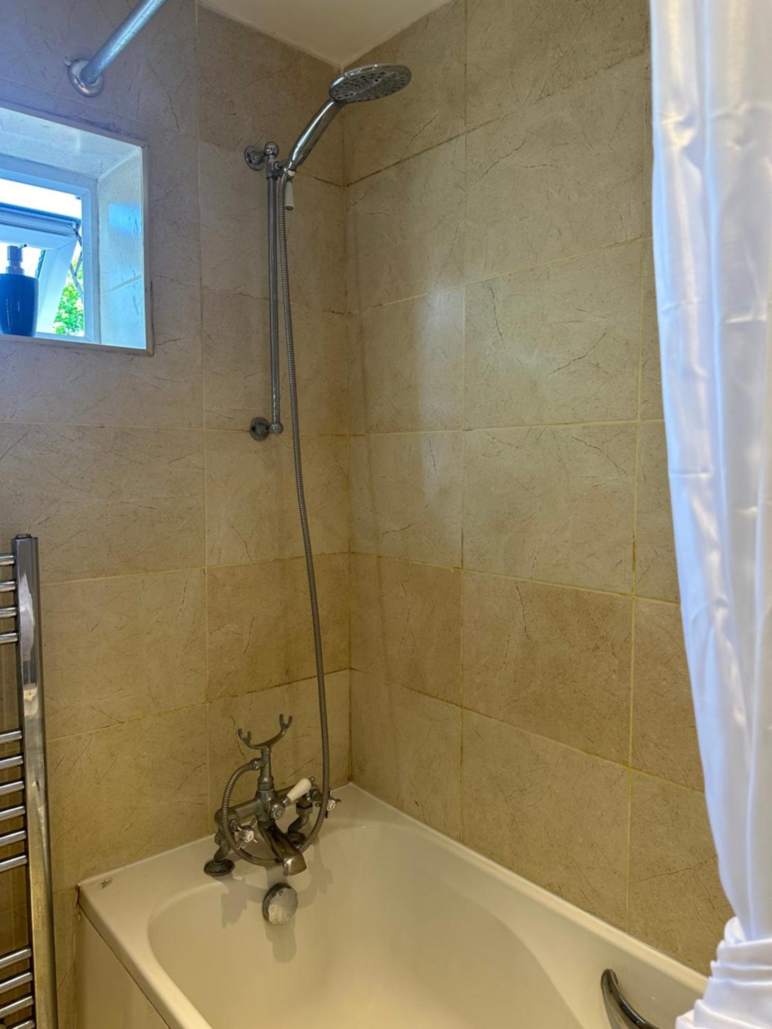 Leavesden Residence - Central - Cosy - Harry Potter วัตฟอร์ด ภายนอก รูปภาพ