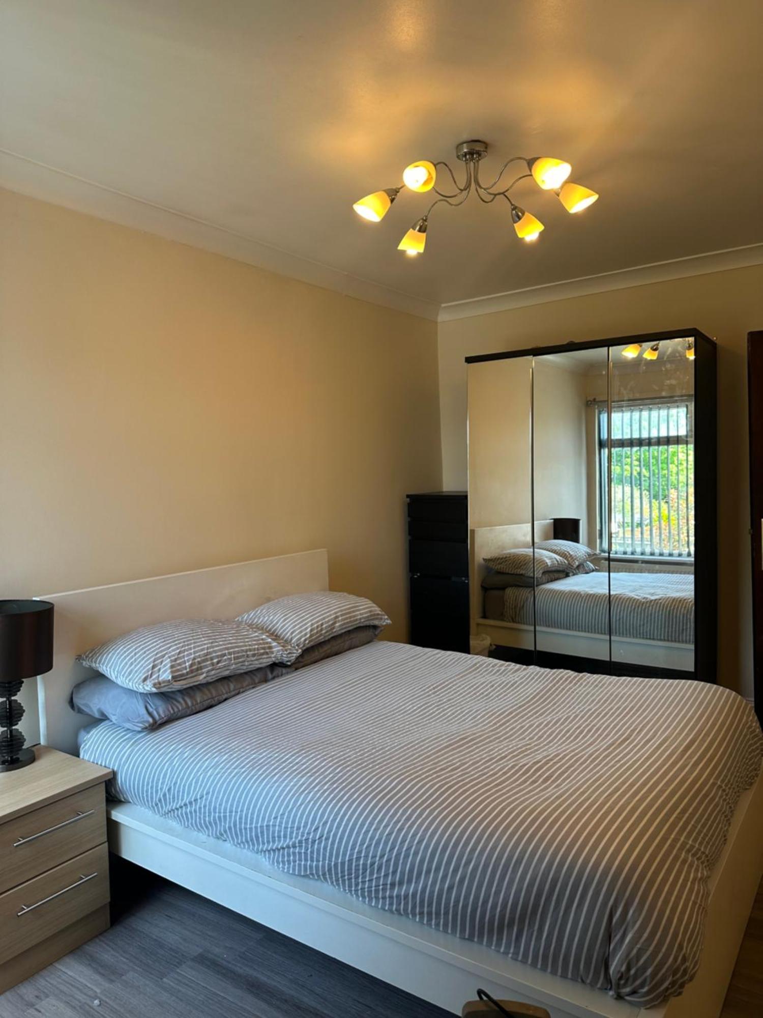 Leavesden Residence - Central - Cosy - Harry Potter วัตฟอร์ด ภายนอก รูปภาพ