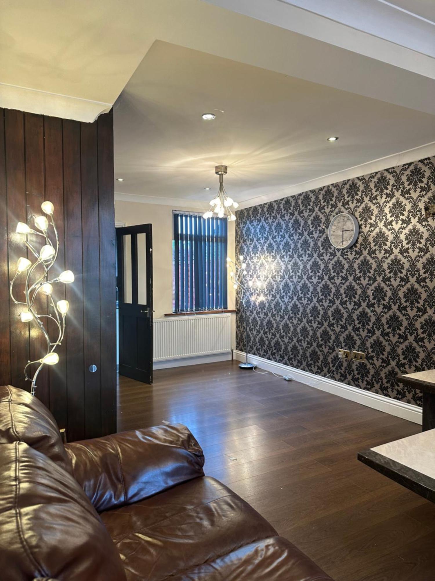 Leavesden Residence - Central - Cosy - Harry Potter วัตฟอร์ด ภายนอก รูปภาพ